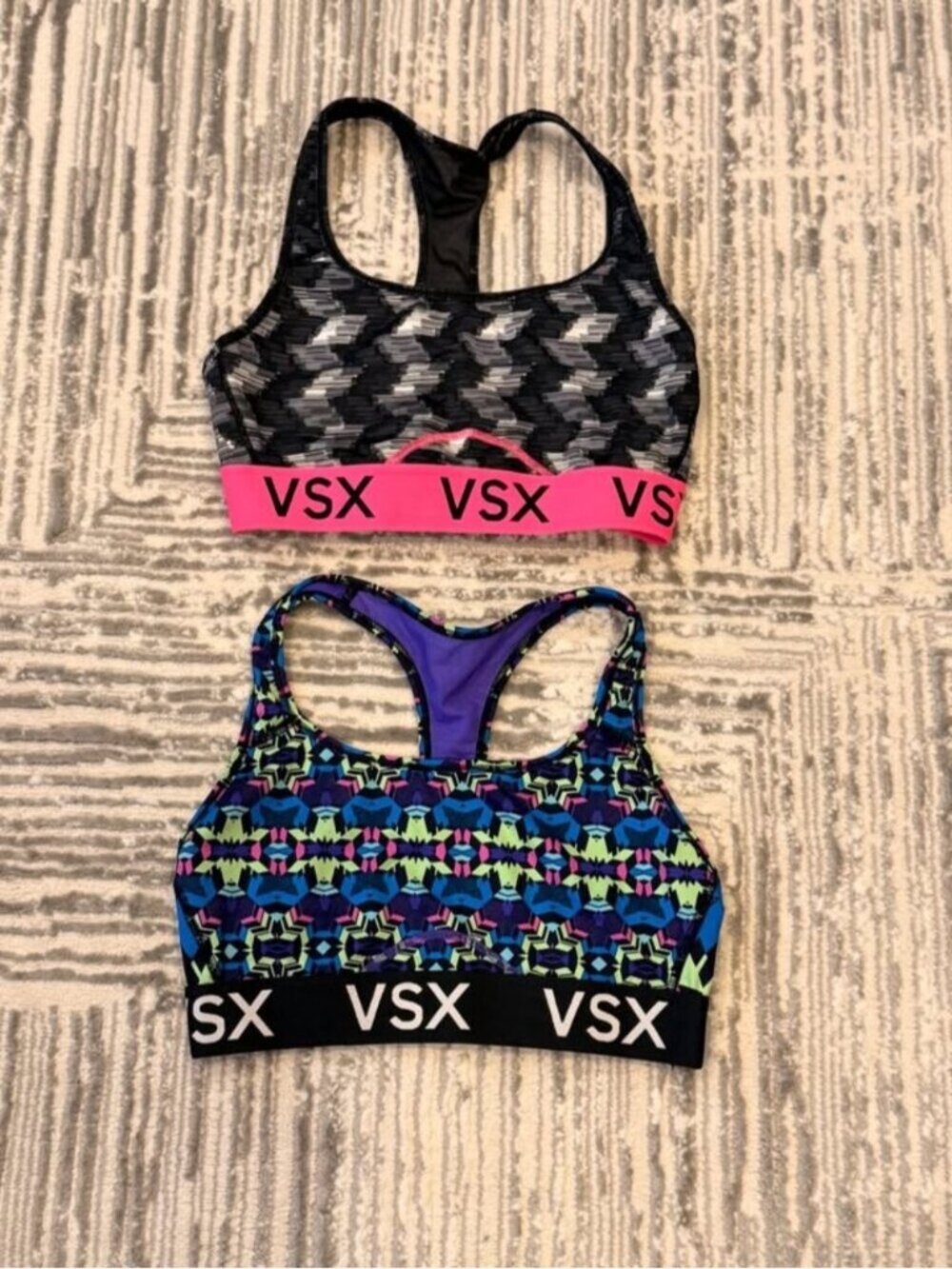 NEW Victoria Secret Sport women's medium 2 Bra Bundle